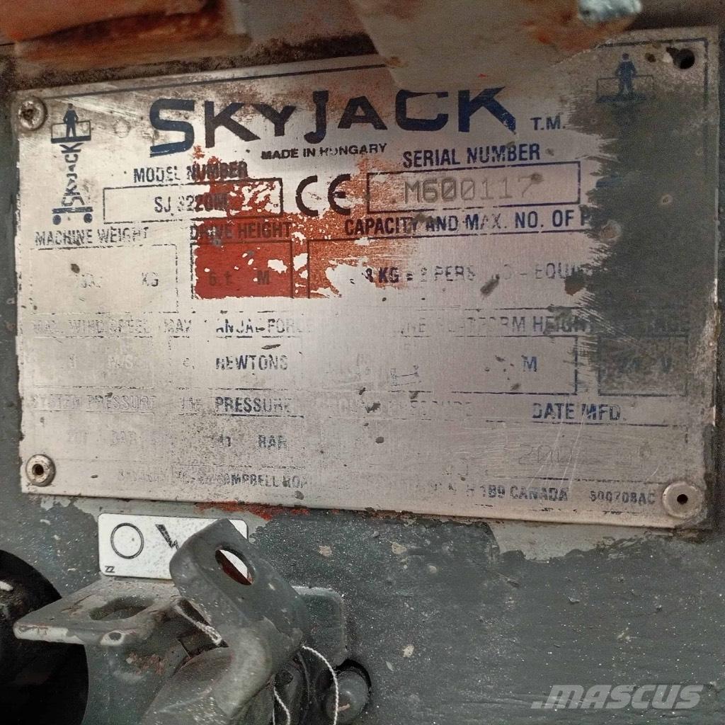 SkyJack SJ 3220 Piattaforme a pantografo