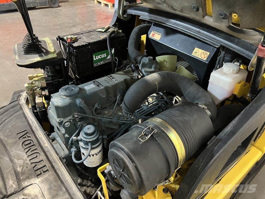 Hyundai 33D-7 Carrelli elevatori diesel