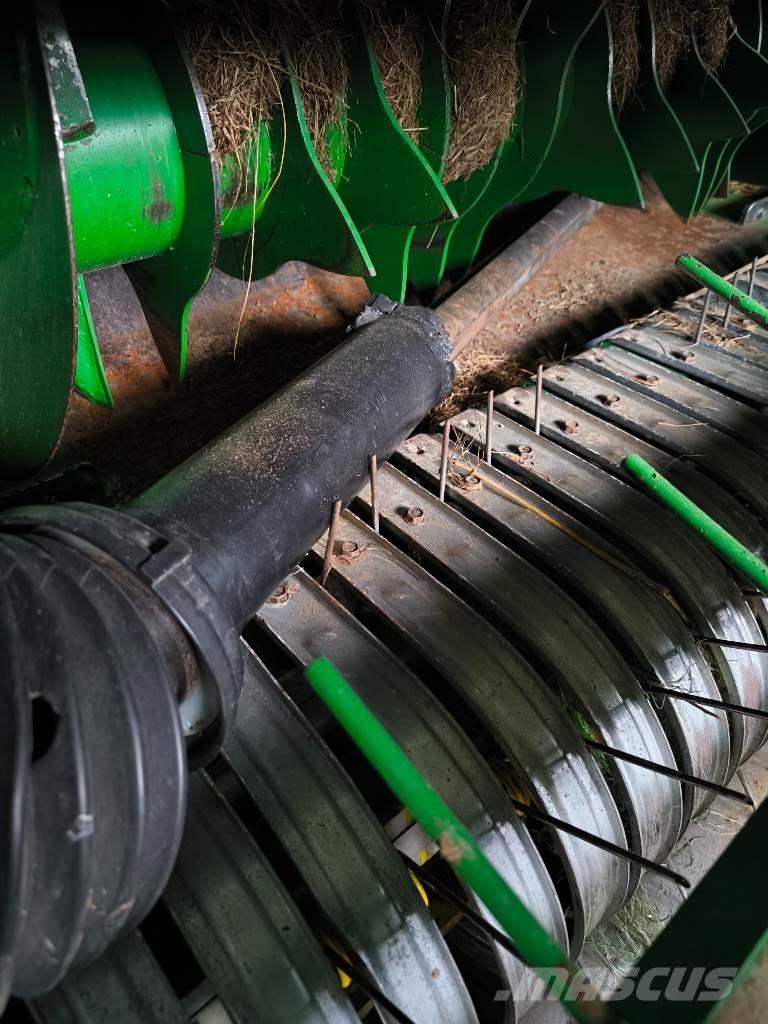John Deere V461M Rotopresse