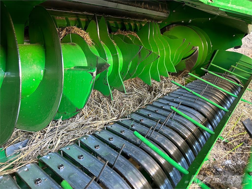 John Deere V461M Rotopresse