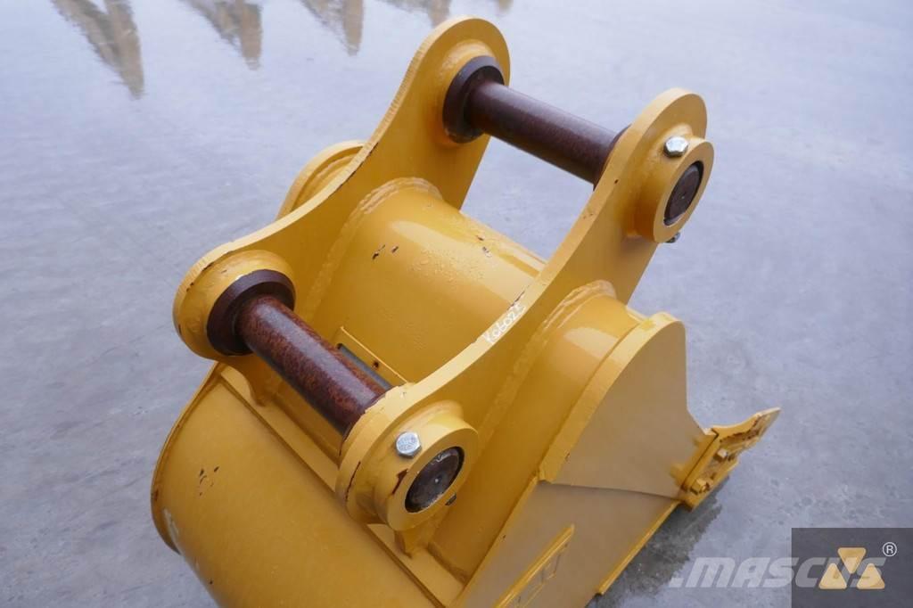 CAT 313 Bucket Benne