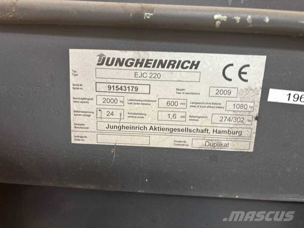 Jungheinrich EJC220 Transpallet uomo a terra