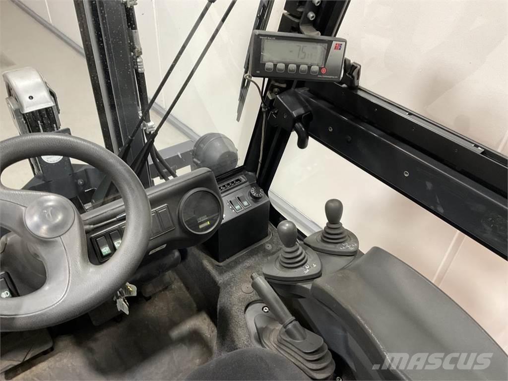 Linde E25P - 02 Carrelli elevatori elettrici