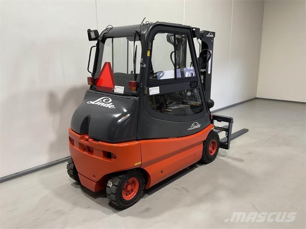 Linde E25P - 02 Carrelli elevatori elettrici