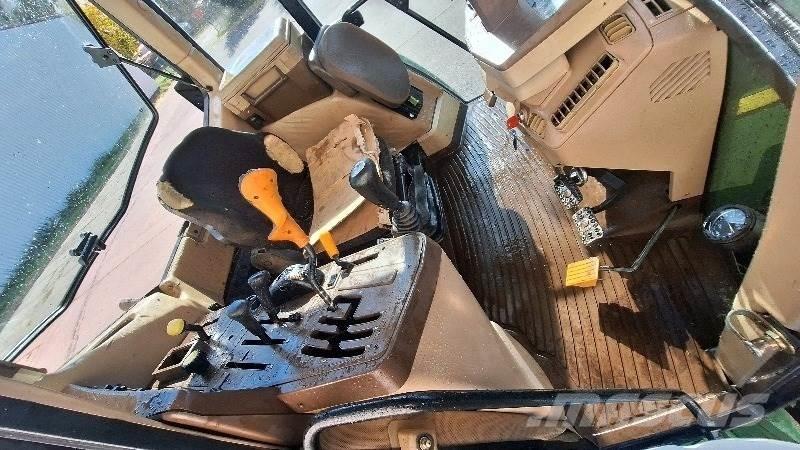 John Deere 6310 Trattori