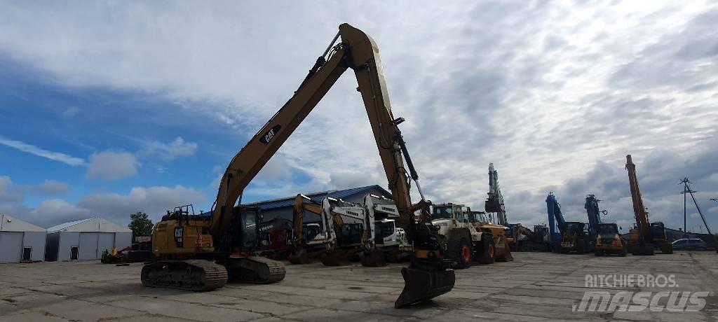 CAT 330 FLN Escavatori a lunga portata