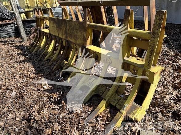 Komatsu D65PX Scarificatori