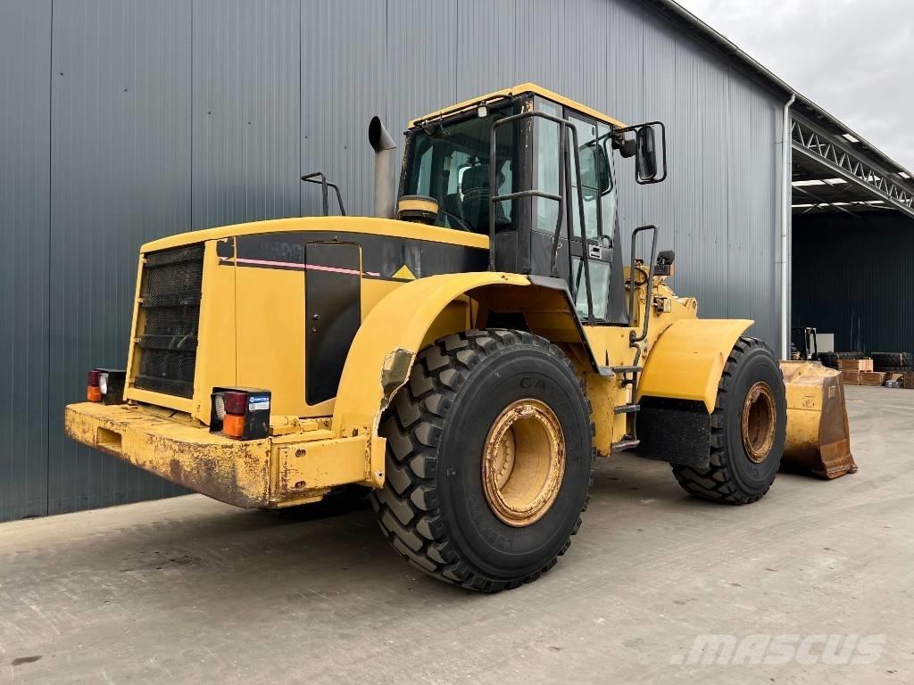 CAT 950G Pale gommate