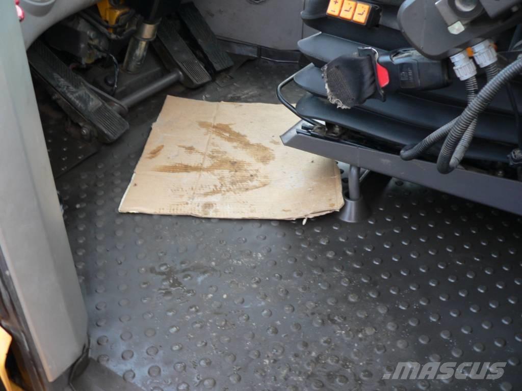 Volvo L 110 H Pale gommate