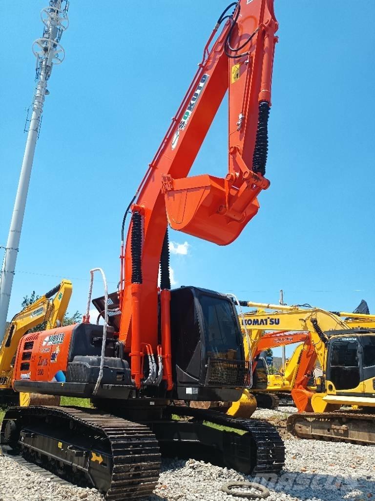 Hitachi ZX 200 Escavatori cingolati