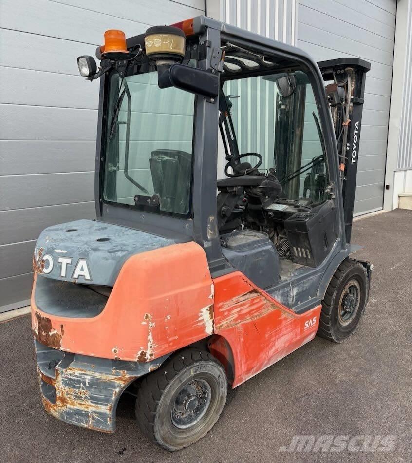 Toyota 8 FDF 25 Carrelli elevatori diesel
