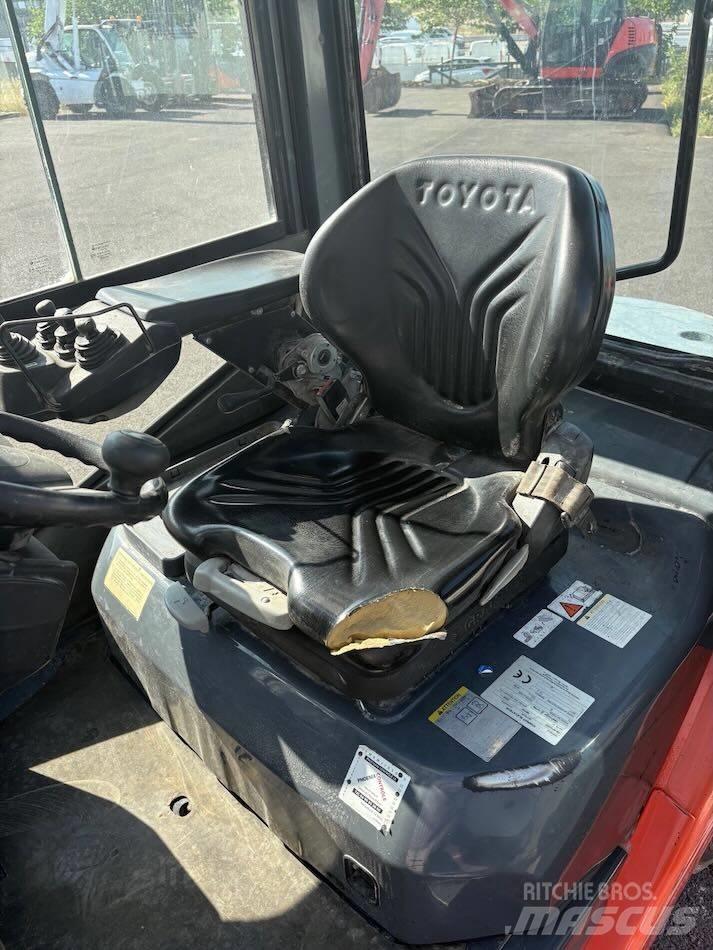 Toyota 8 FDF 25 Carrelli elevatori diesel