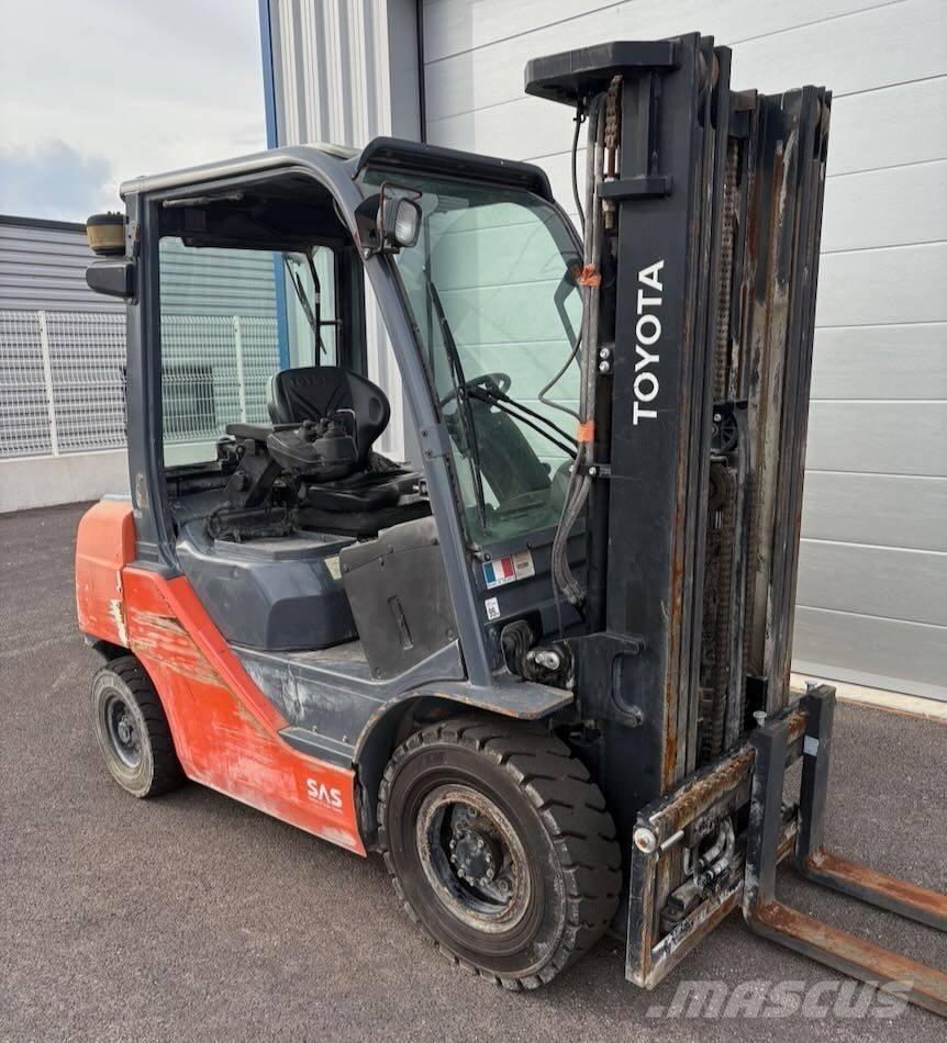 Toyota 8 FDF 25 Carrelli elevatori diesel