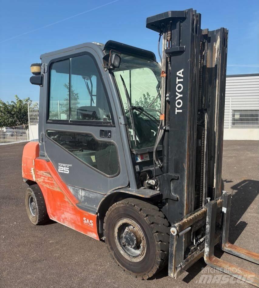 Toyota 8 FDF 25 Carrelli elevatori diesel