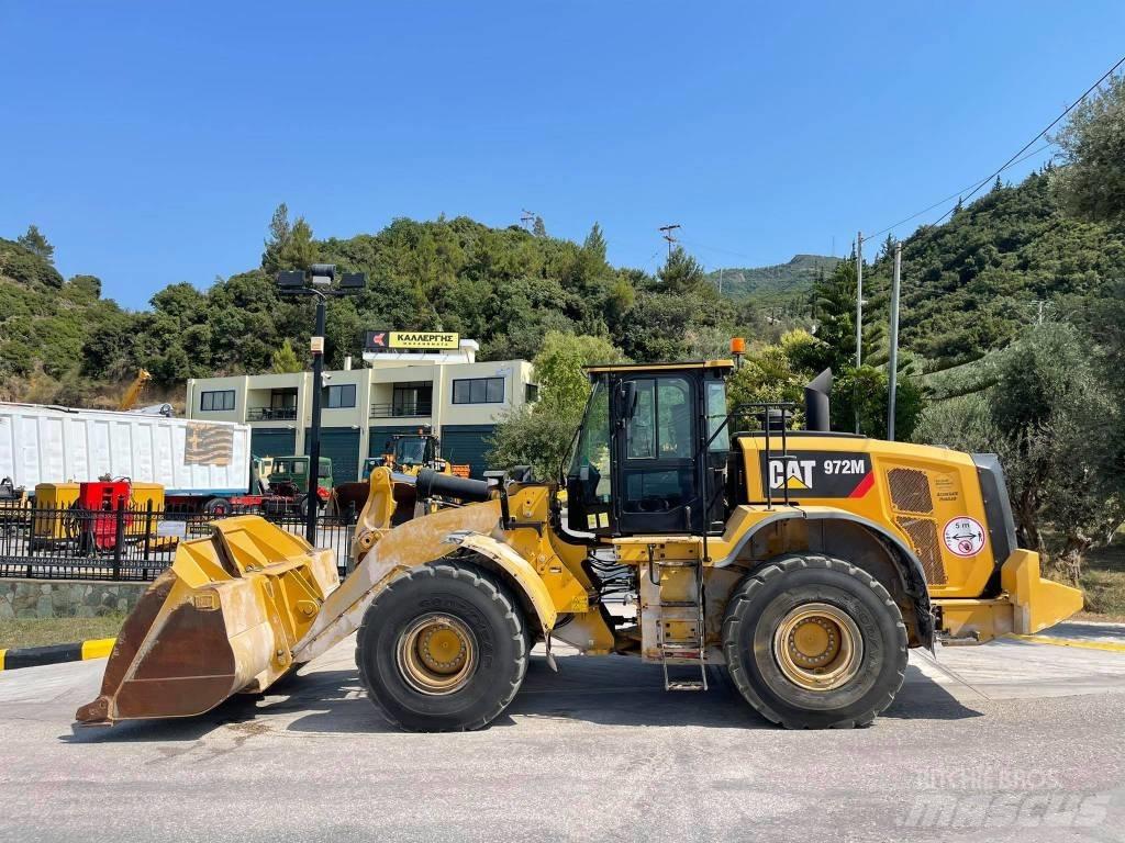 CAT 972M II Pale gommate