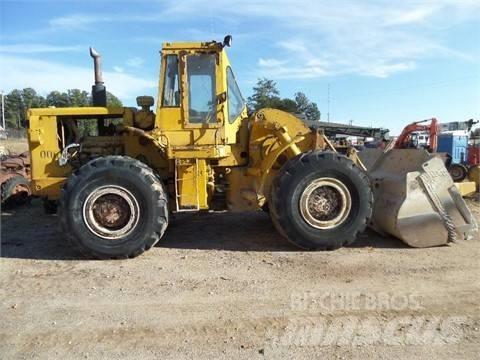 CAT 966 C Pale gommate