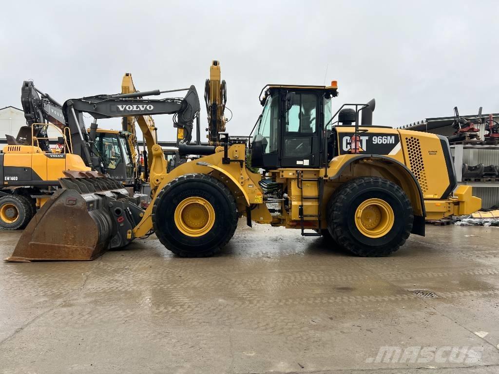 CAT 966 M Pale gommate