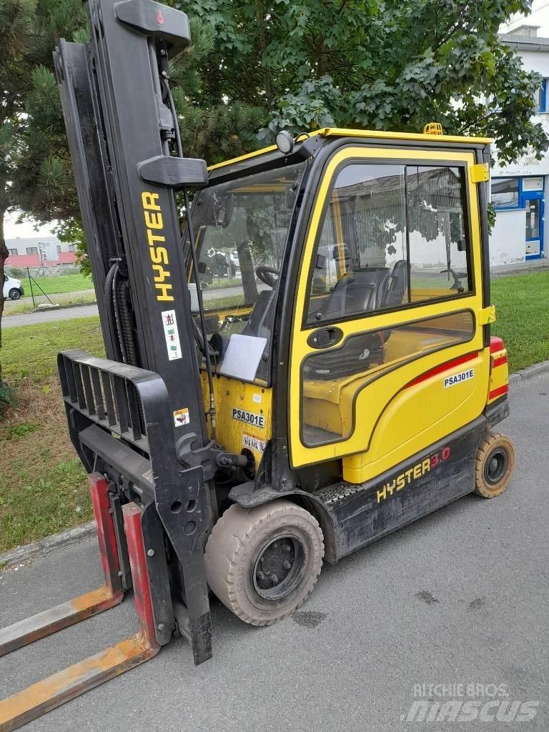 Hyster J3.0XN Carrelli elevatori elettrici