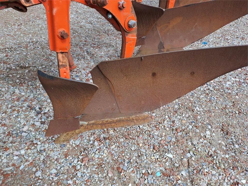 Kuhn VM 152 5T Aratri