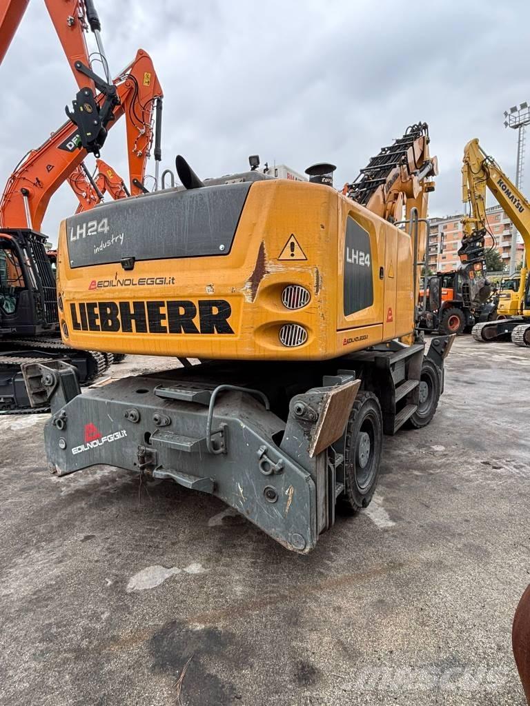 Liebherr LH 24 M Movimentazione rifiuti