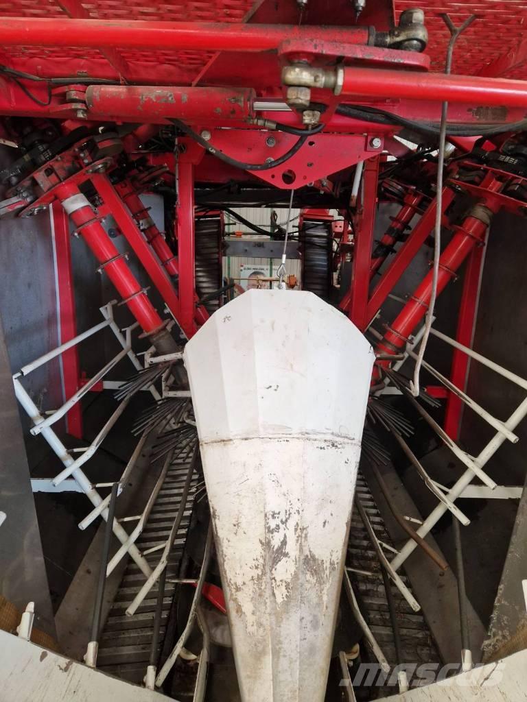  JOONAS 1500 Mietitrebbiatrici