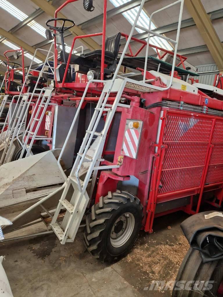  JOONAS 1500 Mietitrebbiatrici