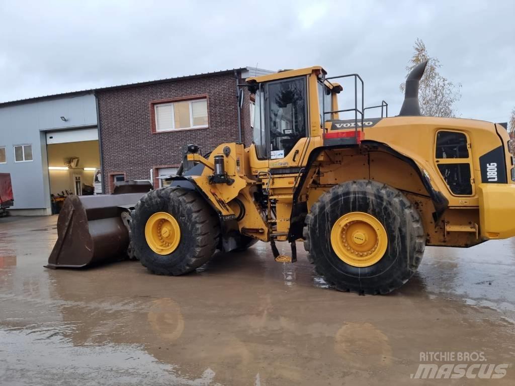 Volvo L180 G Pale gommate