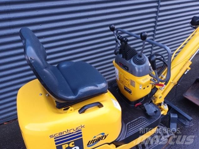 Komatsu PC 9 Miniescavatori