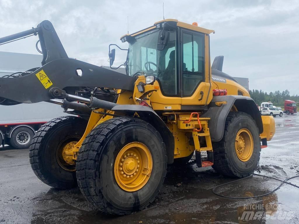 Volvo L 90 H Pale gommate