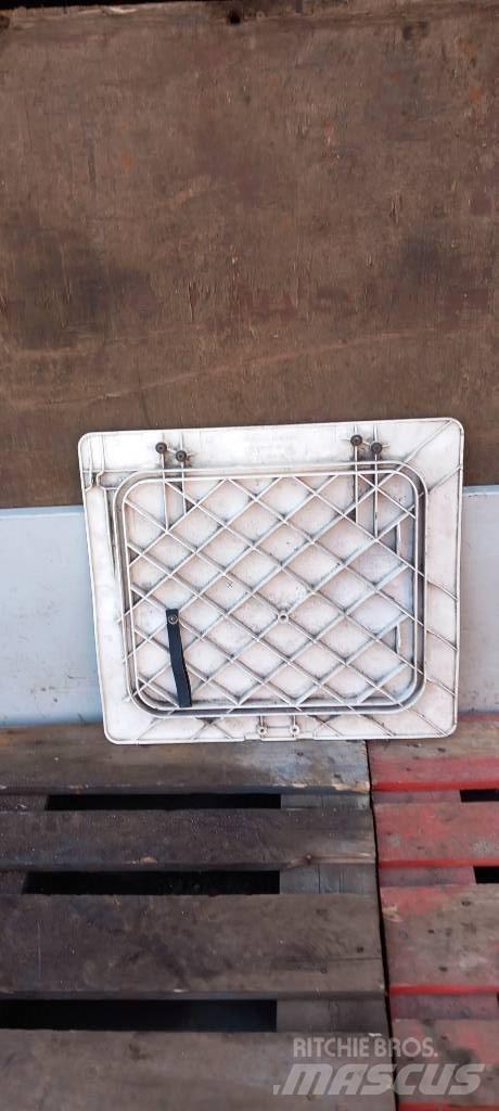 MAN TGA.   81669120196 Cabine e interni