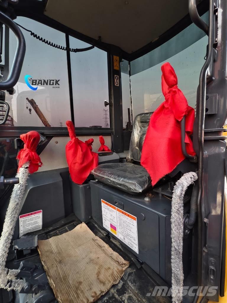 Komatsu PC 30MR Miniescavatori