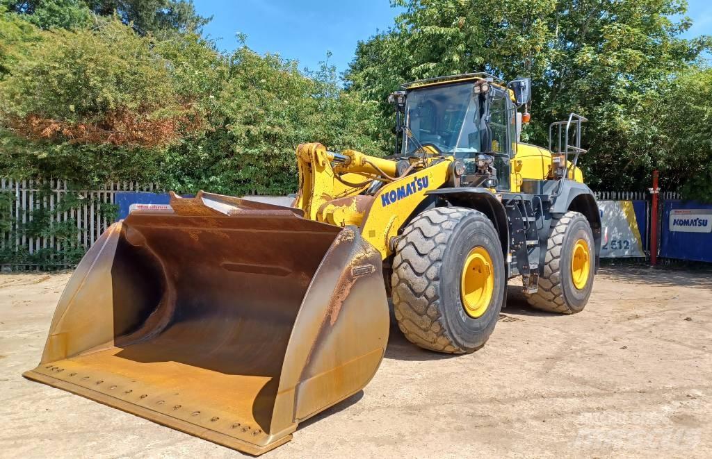 Komatsu WA 475-10E0 Pale gommate