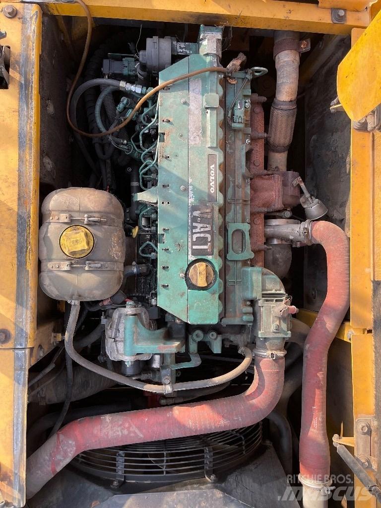 Volvo EC 210 C L Escavatori cingolati