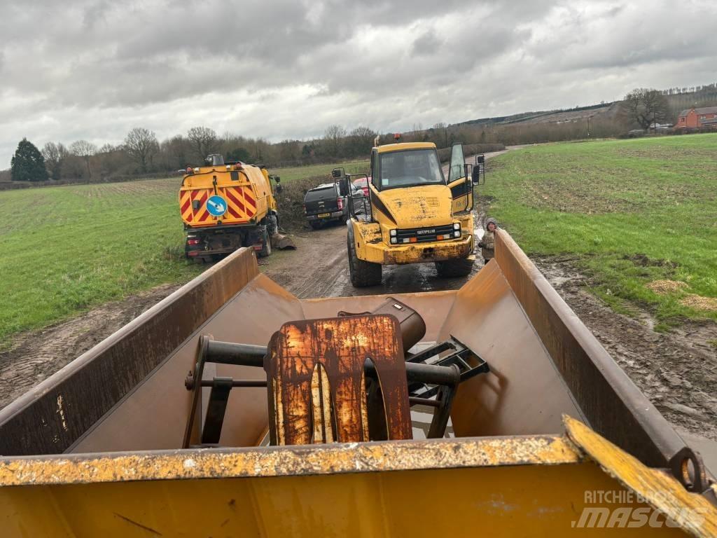 Bell B 25 D Dumpers articolati