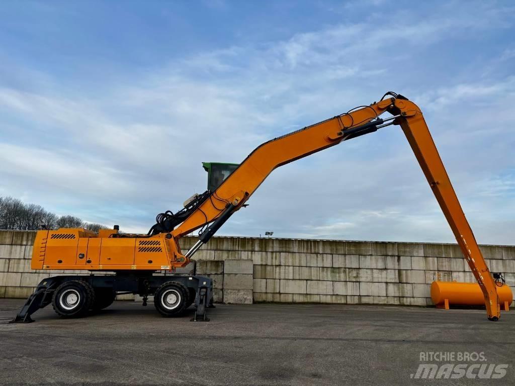 Fuchs MHL 380 Movimentazione rifiuti