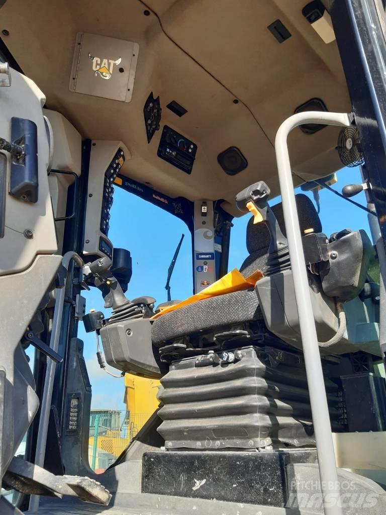 CAT M 140 M 2 Motorgraders