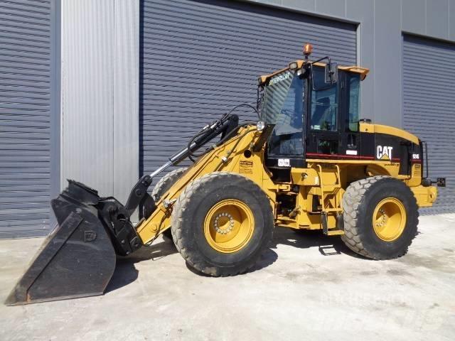 CAT 924 G Pale gommate