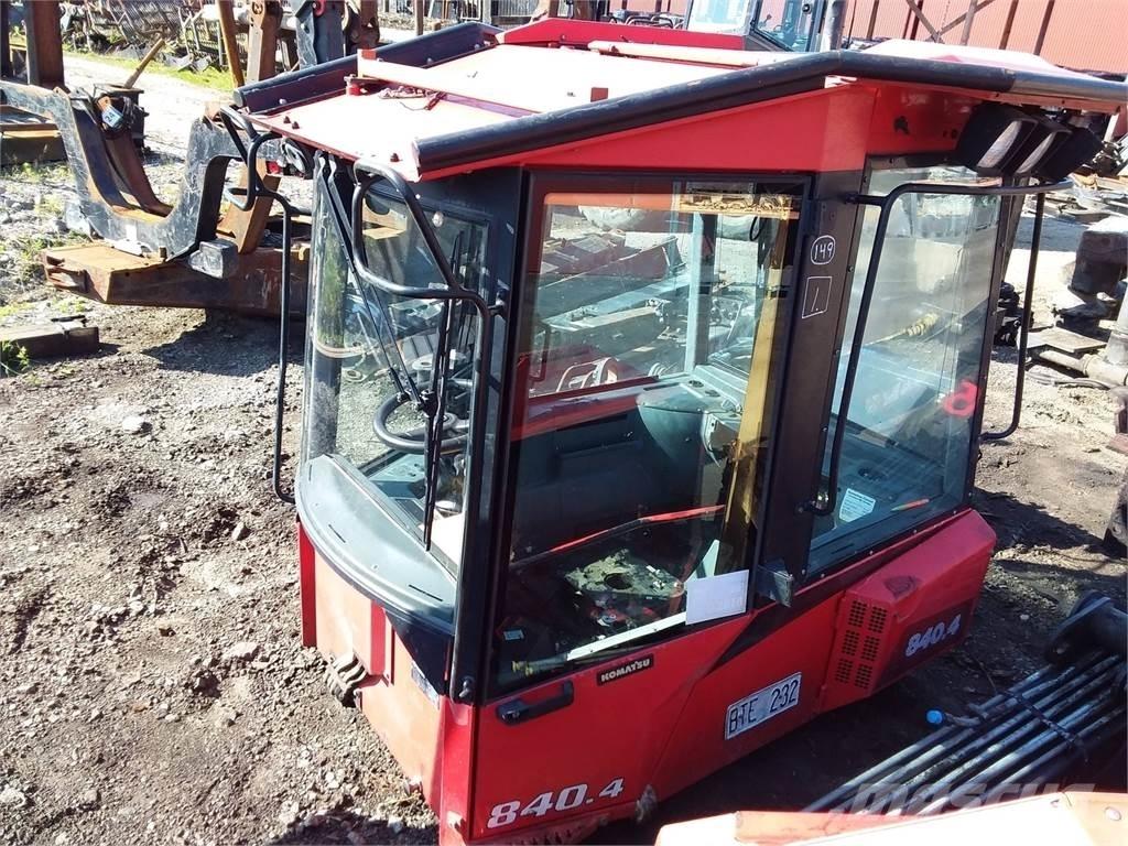 Komatsu 840.4 Cabine e interni