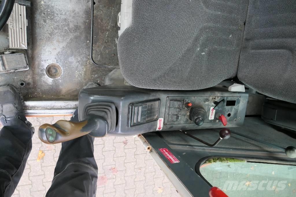 Atlas 1304 K Escavatori gommati