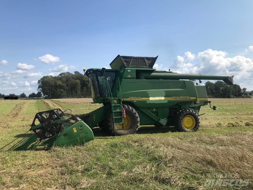John Deere 9780 CTS Mietitrebbiatrici
