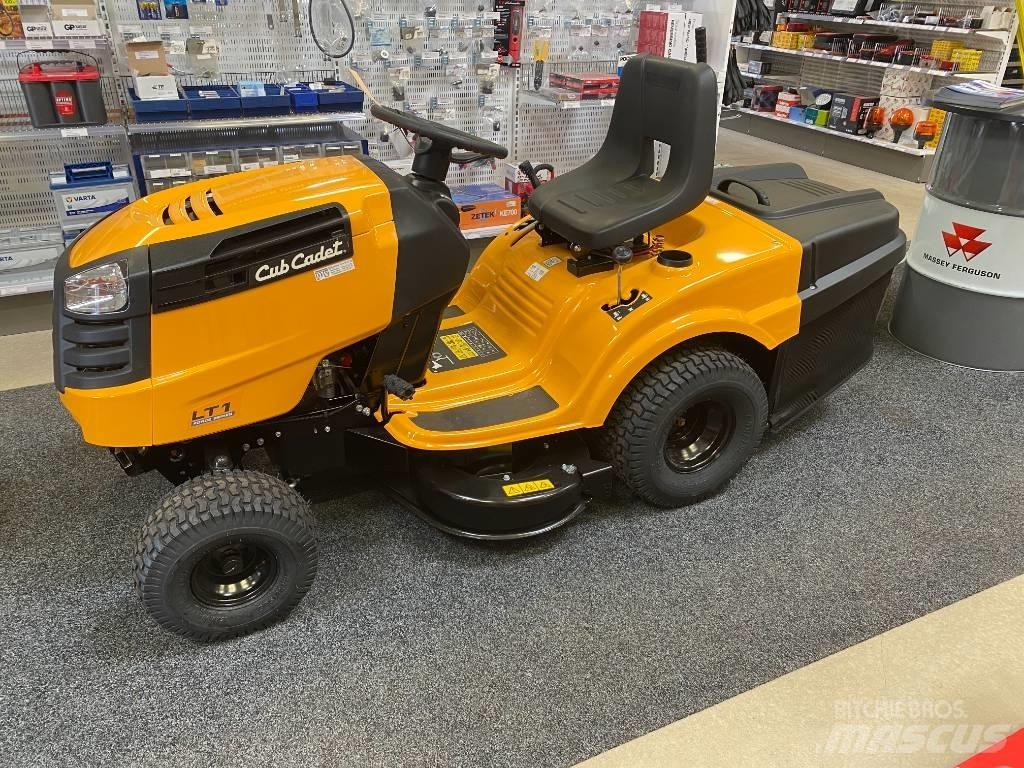 Cub Cadet LT1 NR92 Trattorini tagliaerba