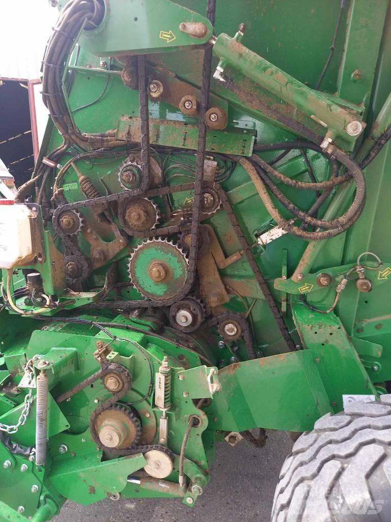 John Deere V451M Rotopresse