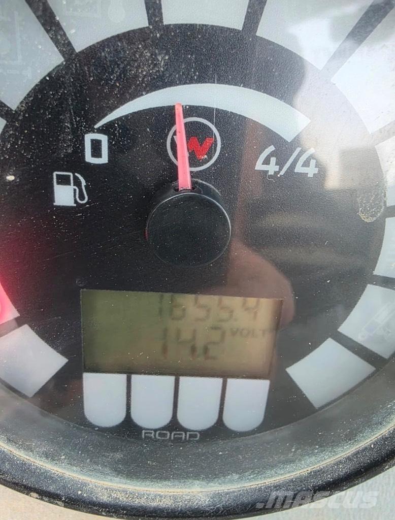 Wacker Neuson 850 Pale gommate