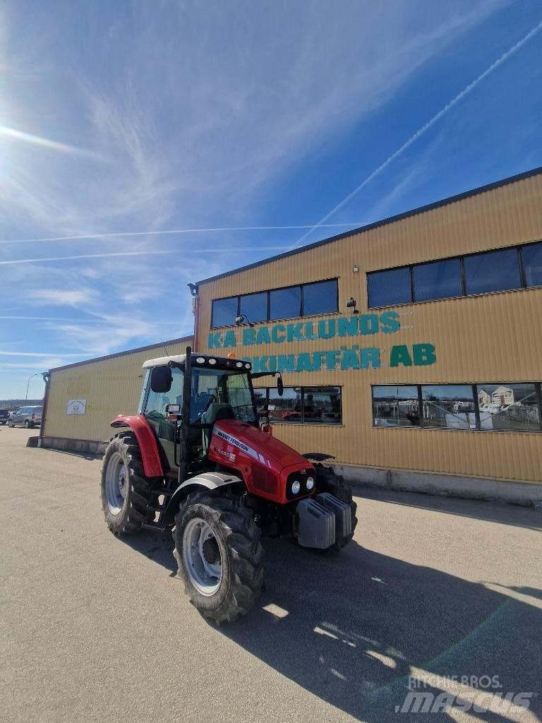 Massey Ferguson 5445 Trattori