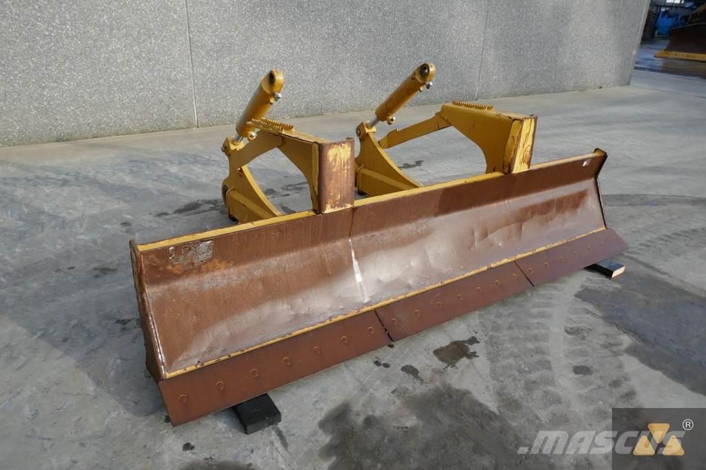 CAT Skidder blade Lame