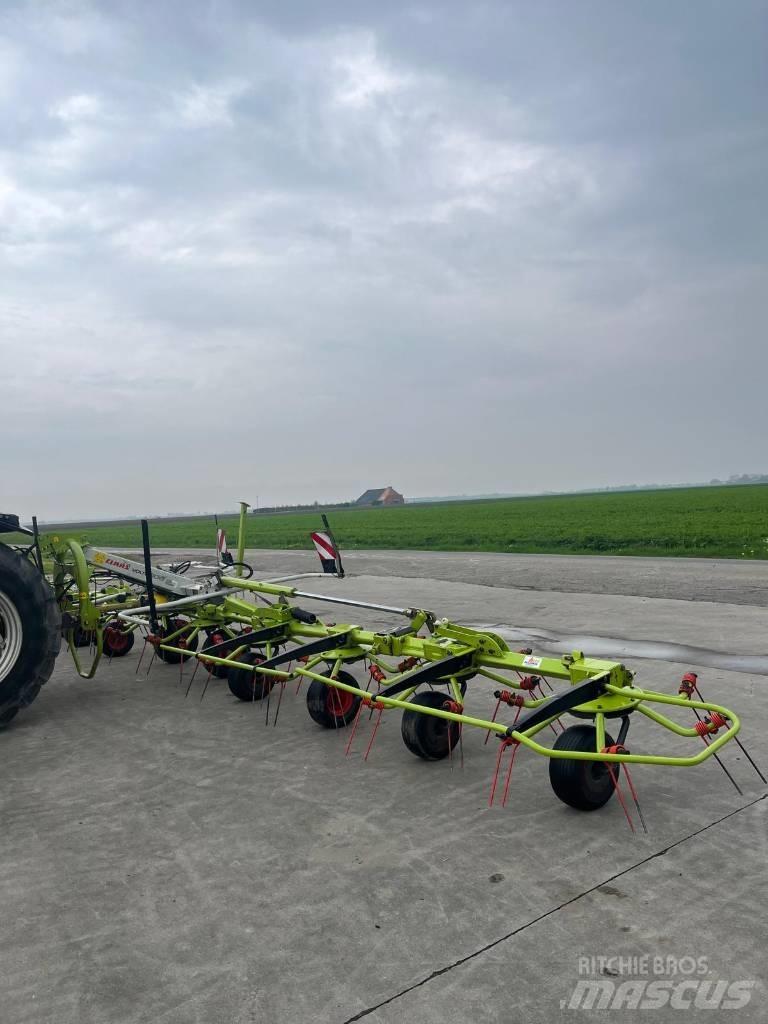 CLAAS Volto 1100 Ranghinatori