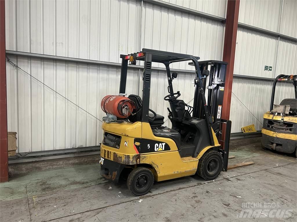 CAT GP15NT Carrelli elevatori GPL