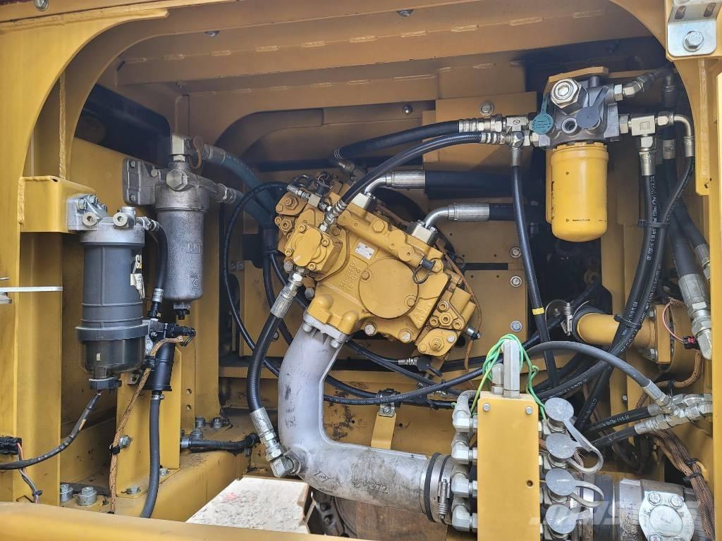 CAT 330FL Escavatori cingolati