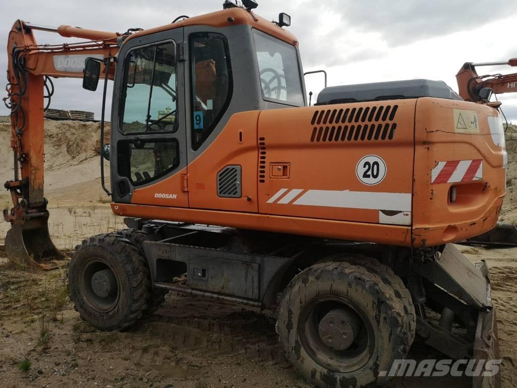  DOSAN DX170W Escavatori gommati
