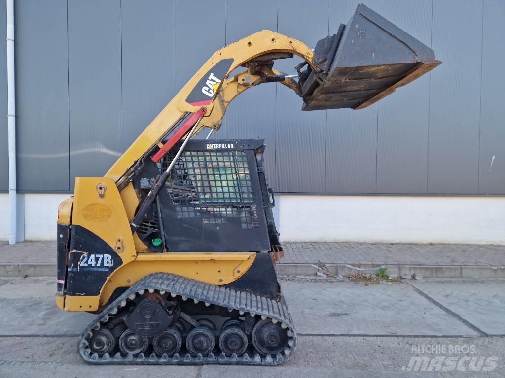 CAT 247 B Mini Pale Gommate